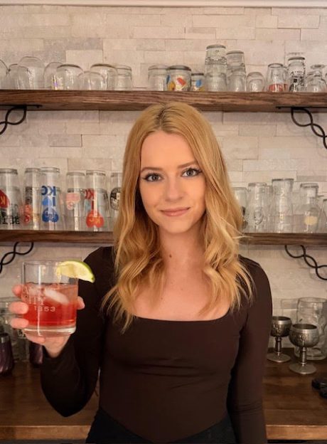 tawne headshot neatbar